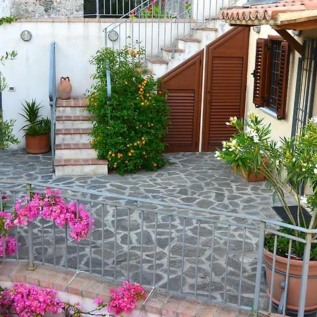 Casa Grande Scalea